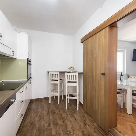 Apartment Dolo - In Centre Makarska